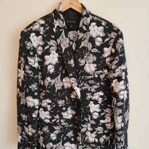 Black & White Flower Suit